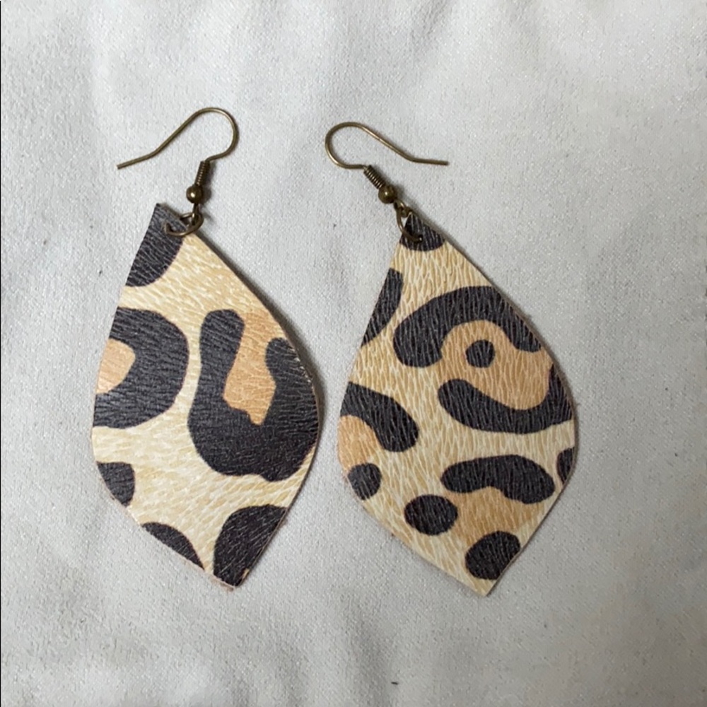 Leopard leather earrings